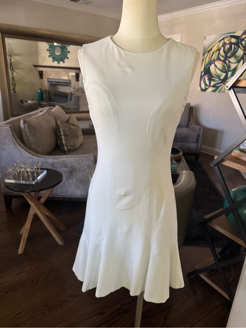 Diane Von Furstenberg Sleeveless Ivory Flared Mini Dress